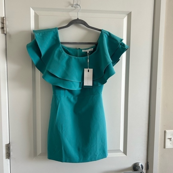 Anthropologie Endless Rose Ruffle Off The Shoulder Mini Dress Size xs Te… - Picture 2 of 11